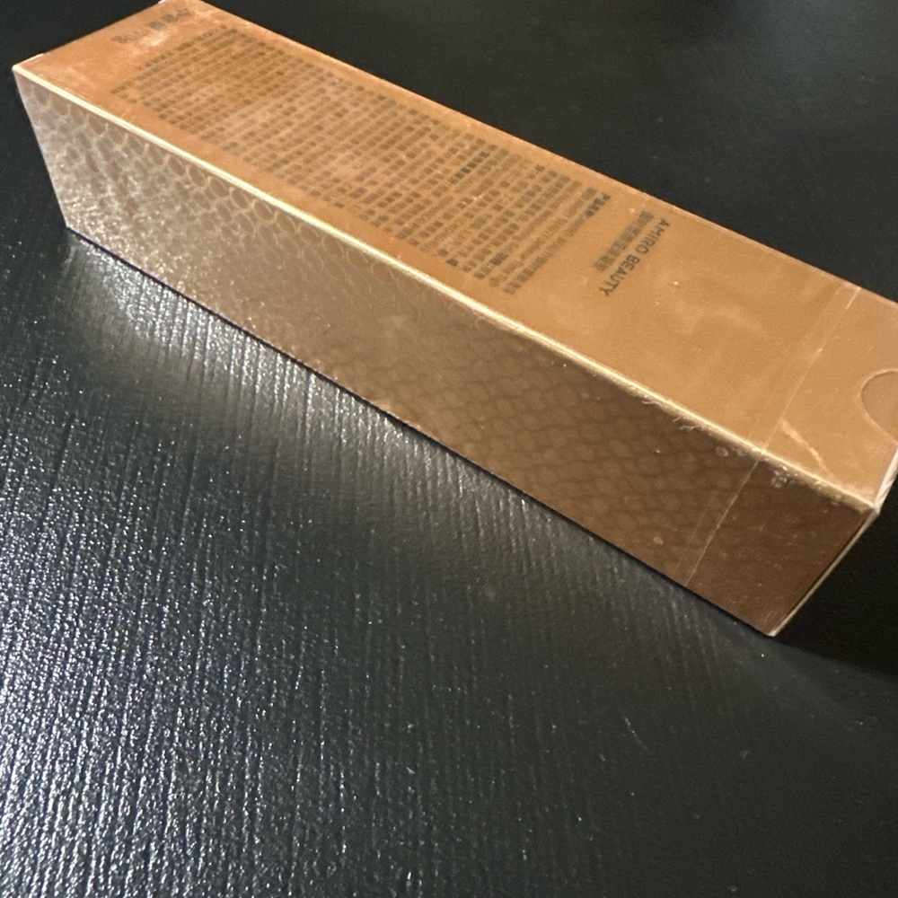 NWT Amiro Beauty Moisturizing Gel